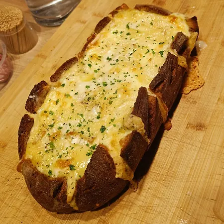 Maison Du Bonheur לינה וארוחת בוקר