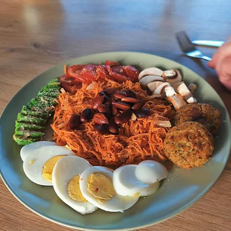 Maison Du Bonheur Couette-café 3*