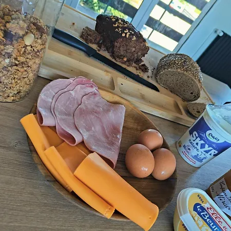 Couette-café Maison Du Bonheur