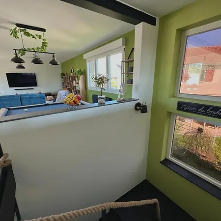 Maison Du Bonheur Bed & Breakfast 4*