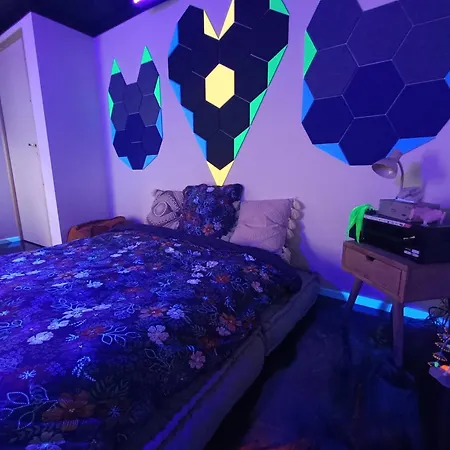 Maison Du Bonheur 4*