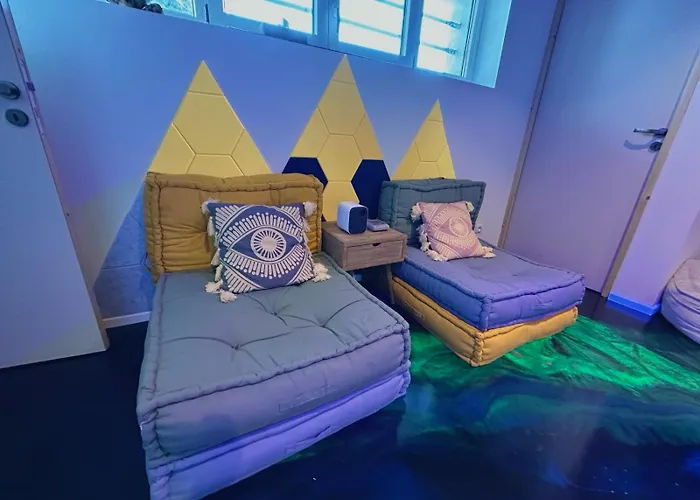 Maison Du Bonheur Bed & Breakfast