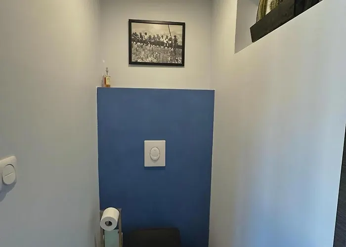 Maison Du Bonheur Bed & Breakfast 3*