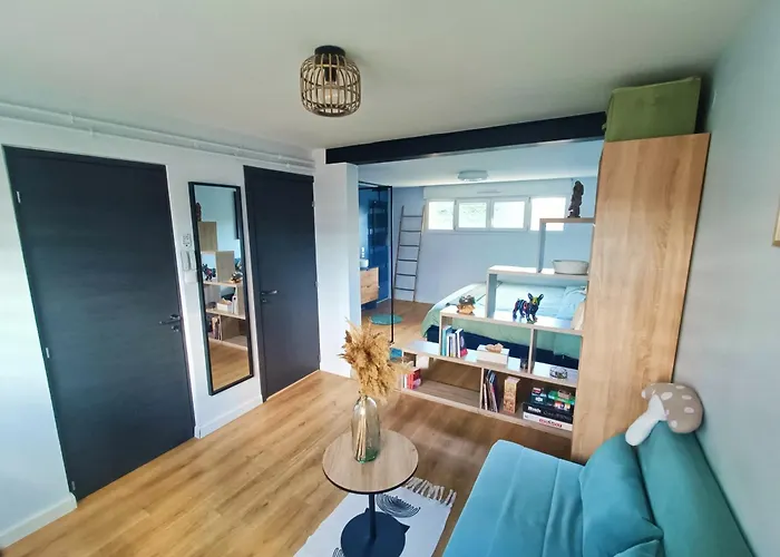 Maison Du Bonheur Bed & Breakfast